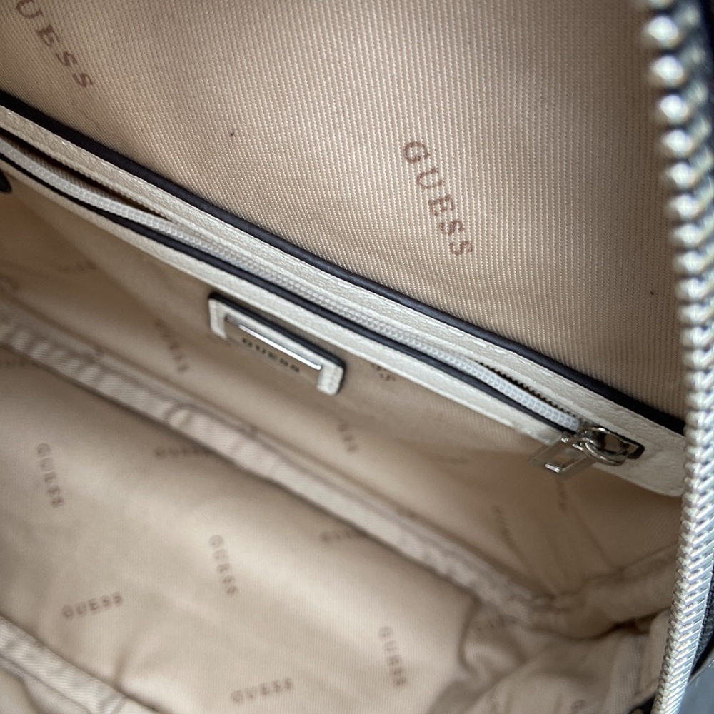 New GUESS Kalipso Logo Backpack - Picture 7 of 11